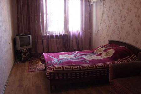 Сдам 1 комнатную квартиру на продолжительный срок. 